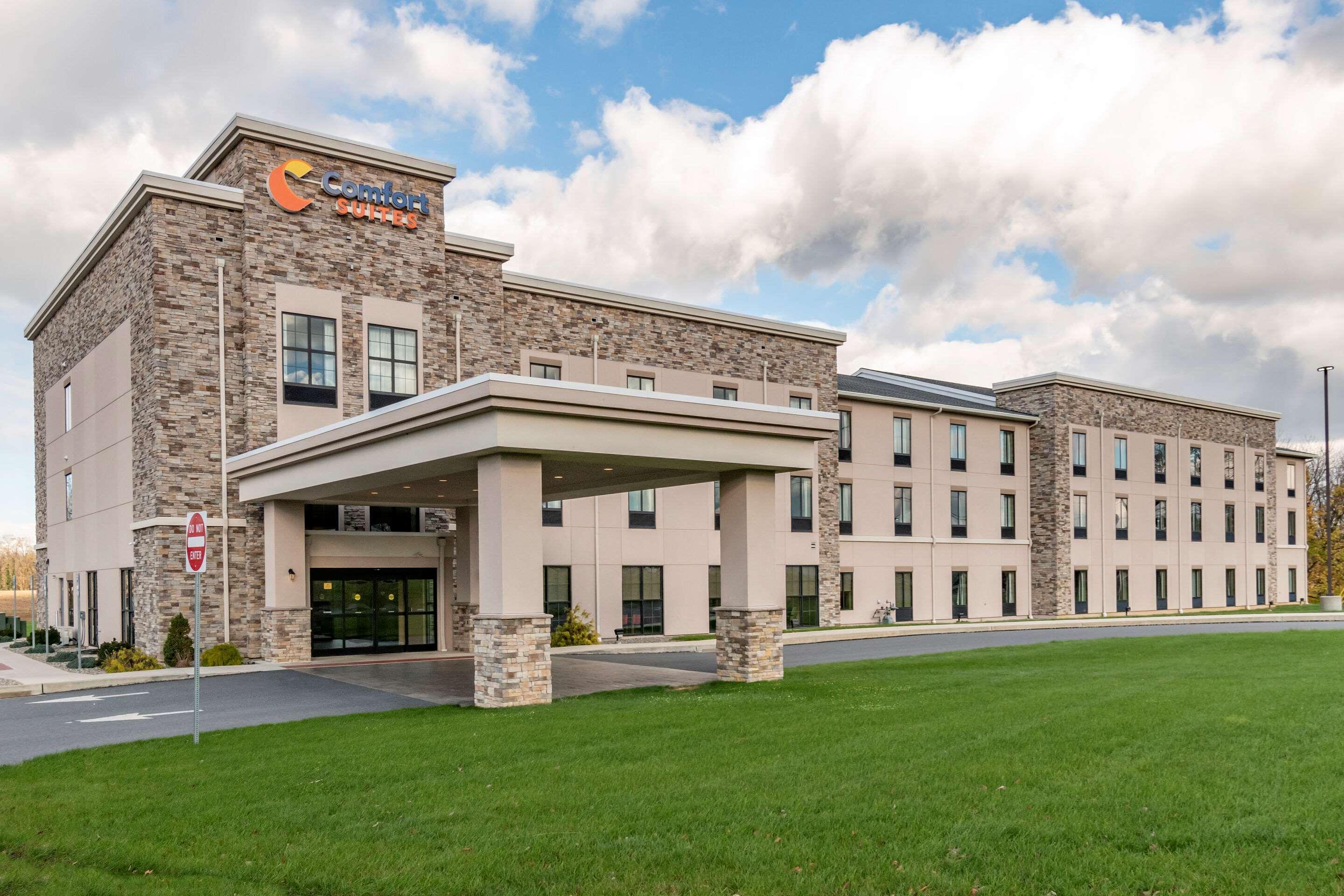 Comfort Suites Manheim - Lancaster Bagian luar foto