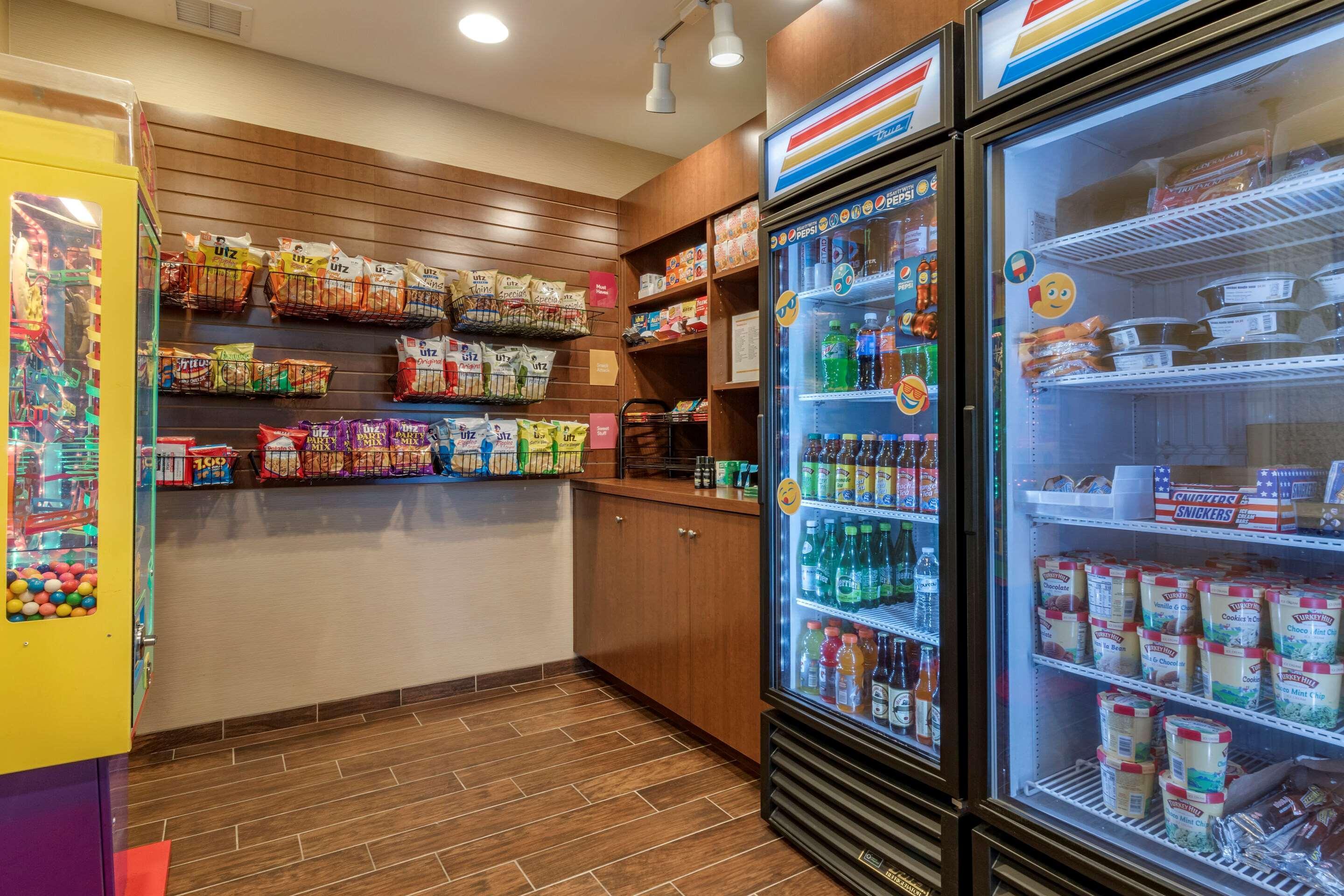 Comfort Suites Manheim - Lancaster Bagian luar foto