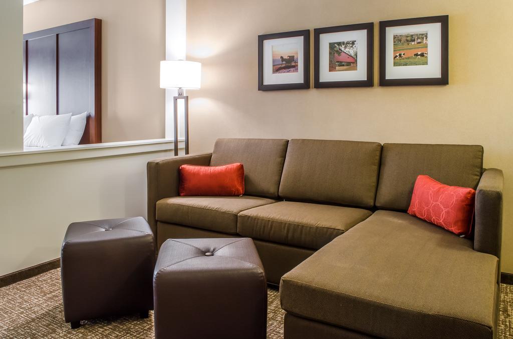 Comfort Suites Manheim - Lancaster Bagian luar foto